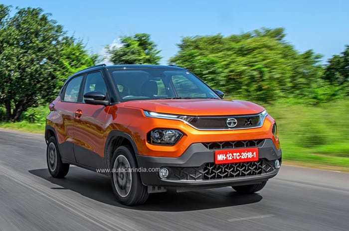 Bestselling compact SUVs in FY2025: 6 out of 10 sell over 1 lakh units